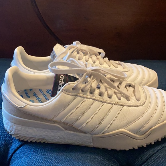 Adidas AW BBALL SOCCER designed by Alexander Wang - Picture 2 of 5